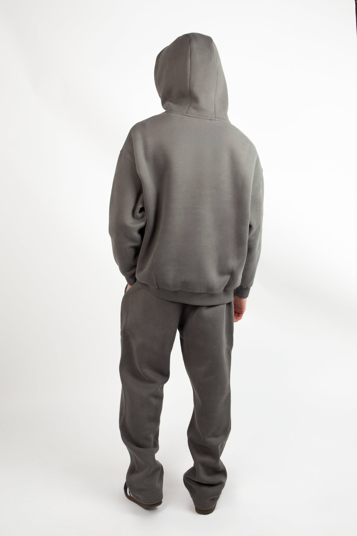 Ensemble gris complet