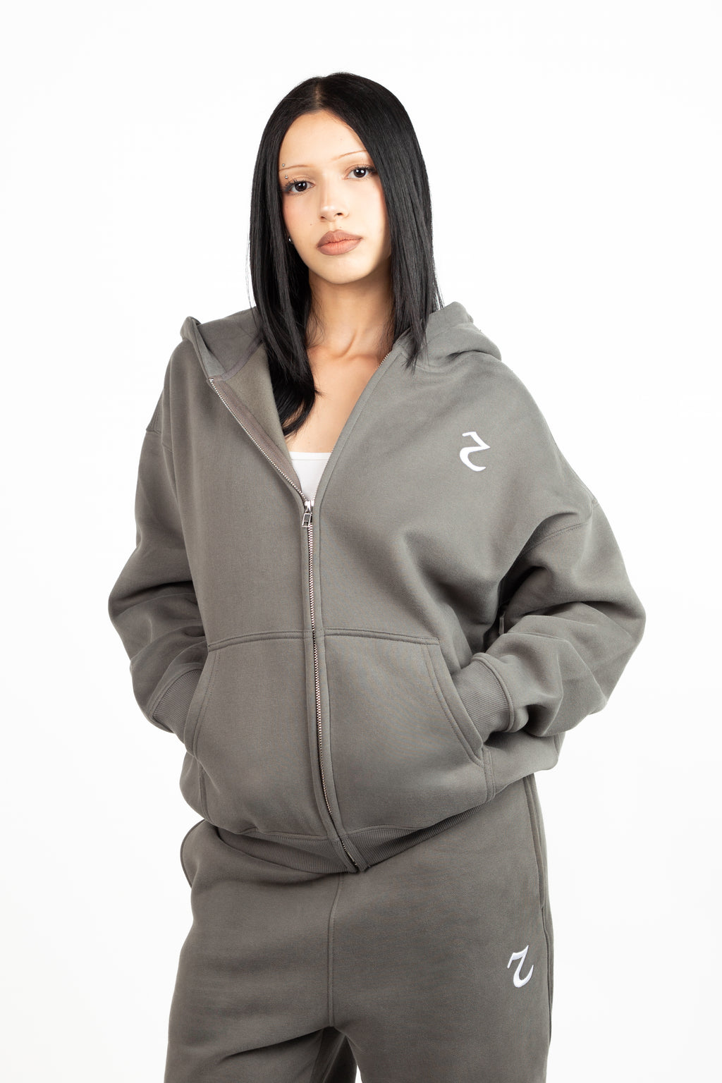 Ensemble gris complet