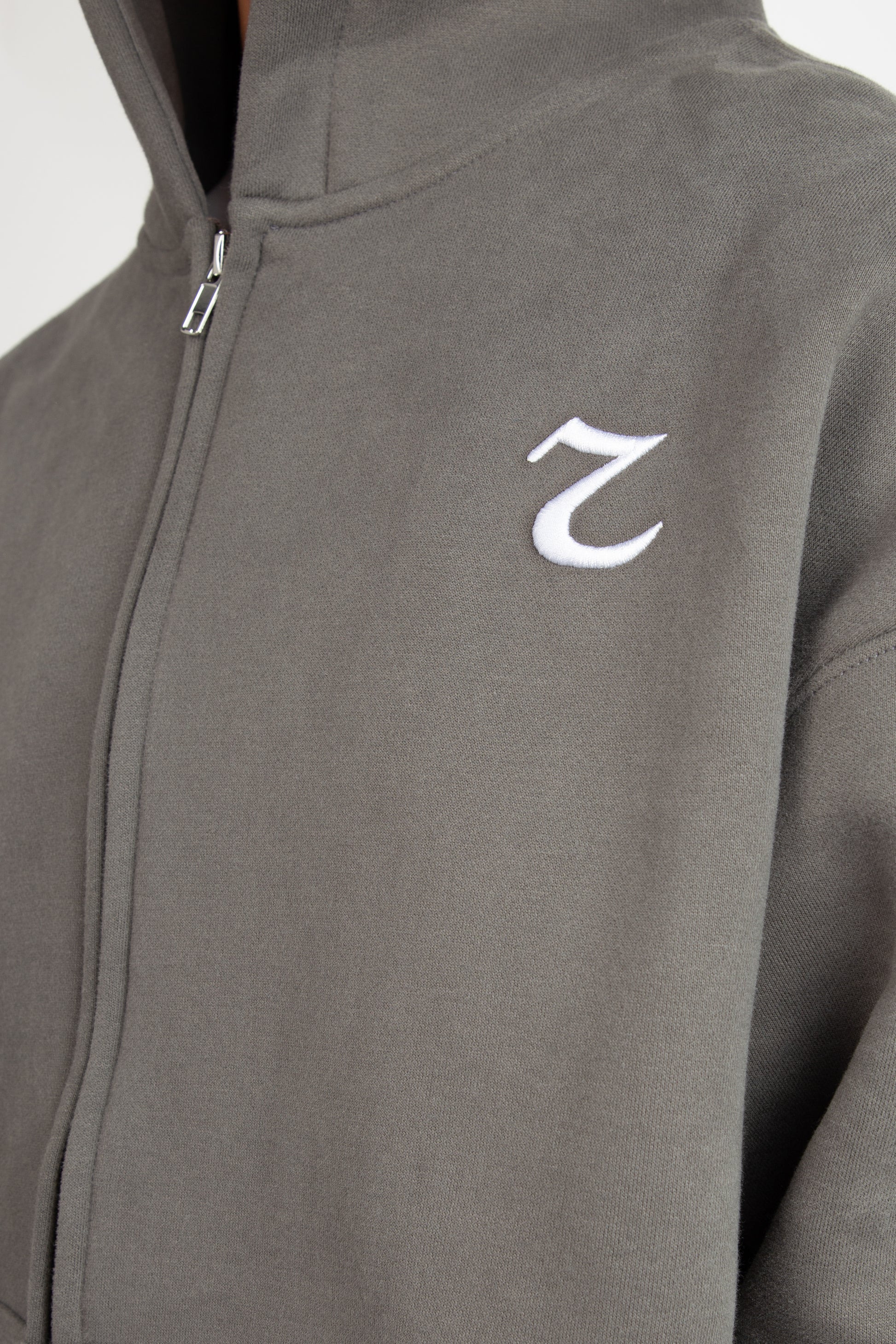 Ensemble gris complet