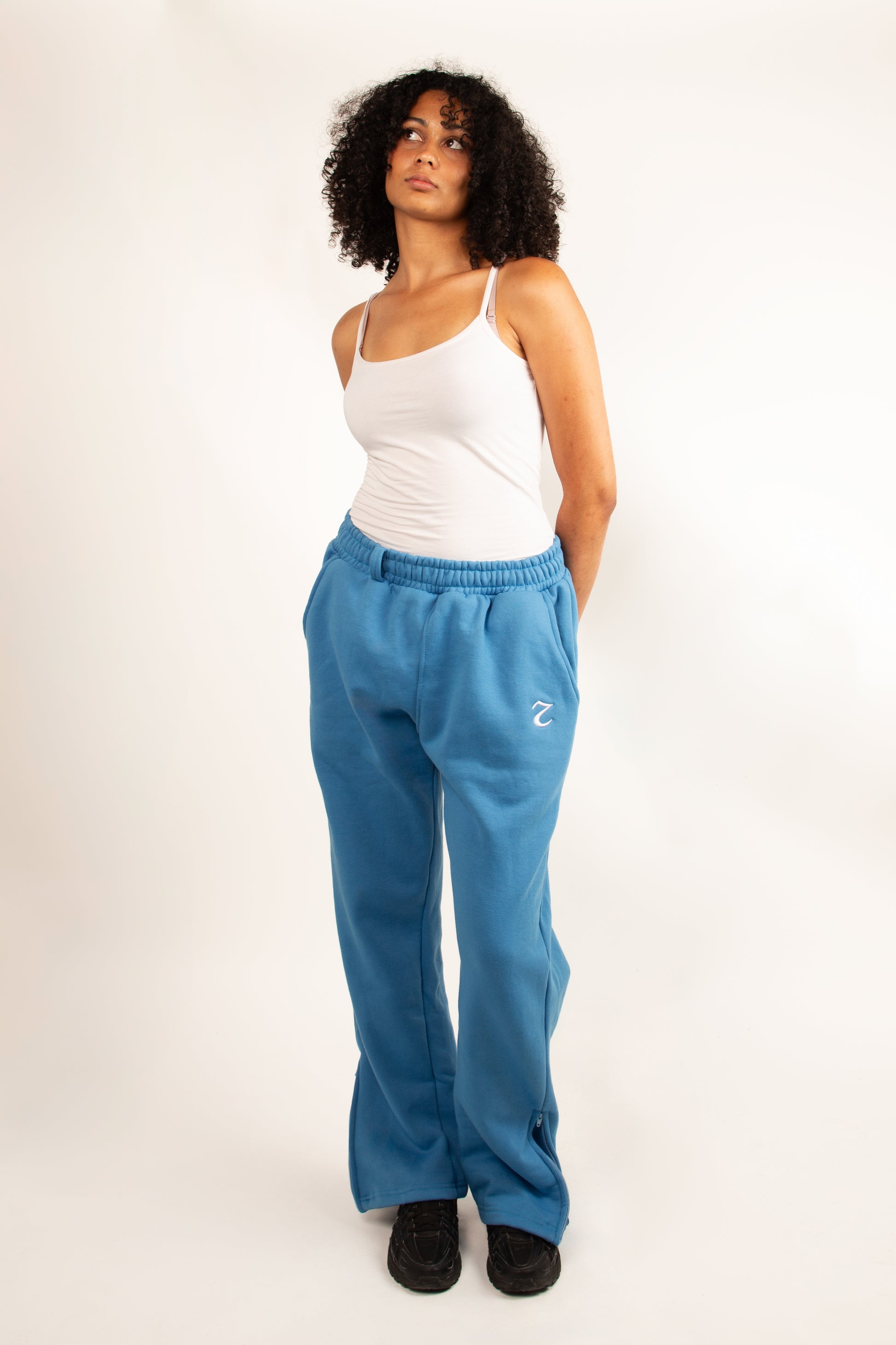 TIFFANY BLEUE